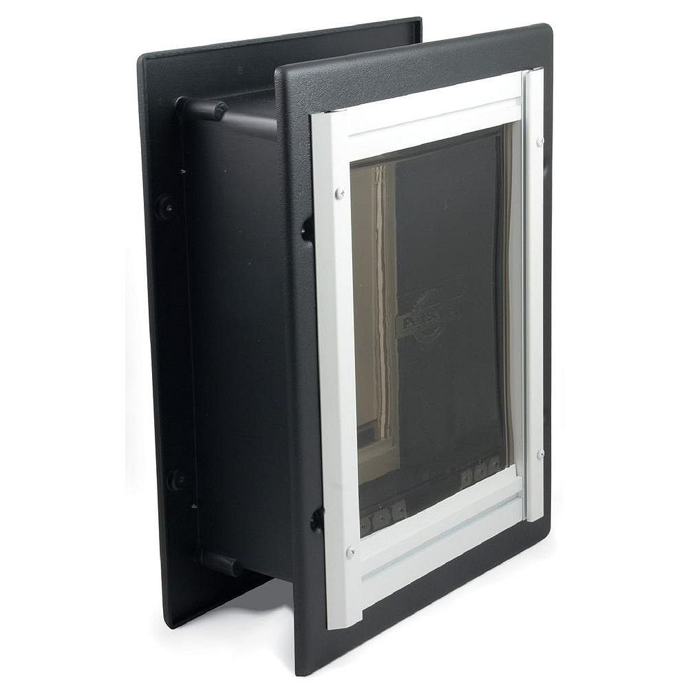Petsafe Premium Wall Entry Aluminum Pet Door Medium The Home Depot Canada