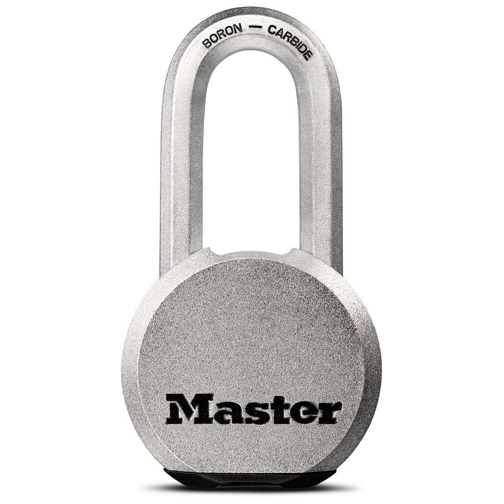Master Lock Magnum Solid Body Padlock 21/2 In. With 2 In. Shackle
