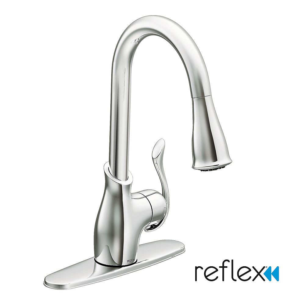 Moen Boutique Single Handle Pull Down Sprayer Kitchen Faucet With Power Clean Tm In Chrom The Home Depot Canada
