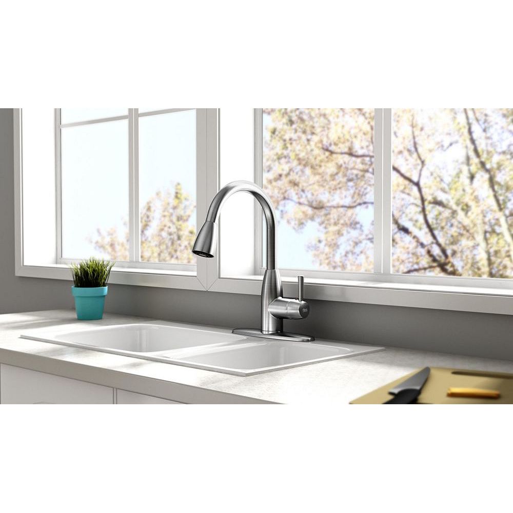 American Standard Fairbury SingleHandle PullDown Sprayer Kitchen