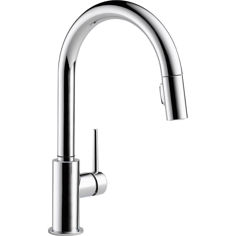 Delta Trinsic Single Handle Pull Down Sprayer Kitchen Faucet With Magnatite Docking In Chr The Home Depot Canada