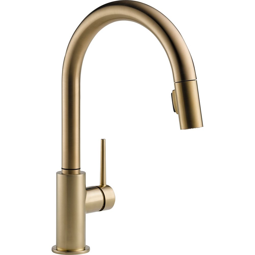 Delta Trinsic Single Handle Pull Down Sprayer Kitchen Faucet With Magnatite Docking In Cha The Home Depot Canada