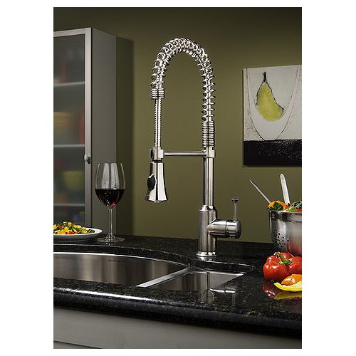 Pekoe Semi-Professional Kitchen Faucet in Polished Chrome