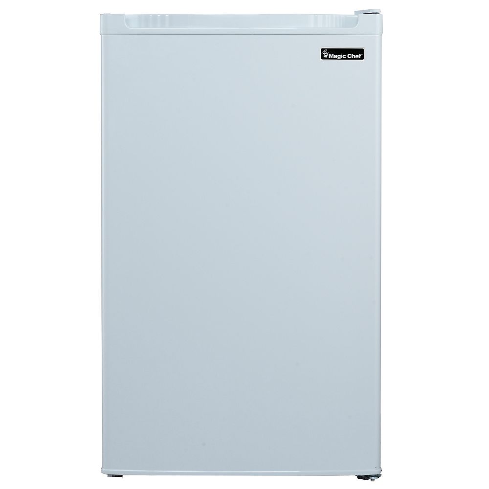 Magic chef 4 4 cu ft mini refrigerator in white energy star the