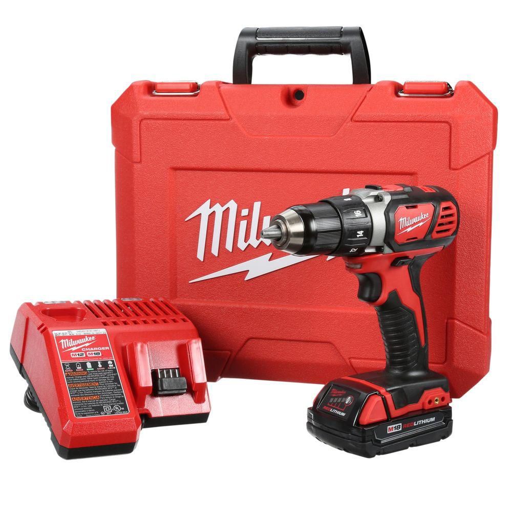 Милуоки инструмент. Milwaukee m18 BDD. Аккумуляторная дрель-шуруповерт Milwaukee m18 BDD-0 50 Н·М. M18 Compact 1/2. Ударная аккумуляторная дрель-шуруповерт Milwaukee m18 bpdmbox100-302c 50 н·м.