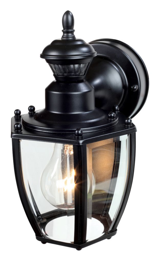 Heath Zenith 150 Degree Black Traditional Coach Lantern With Beveled ...