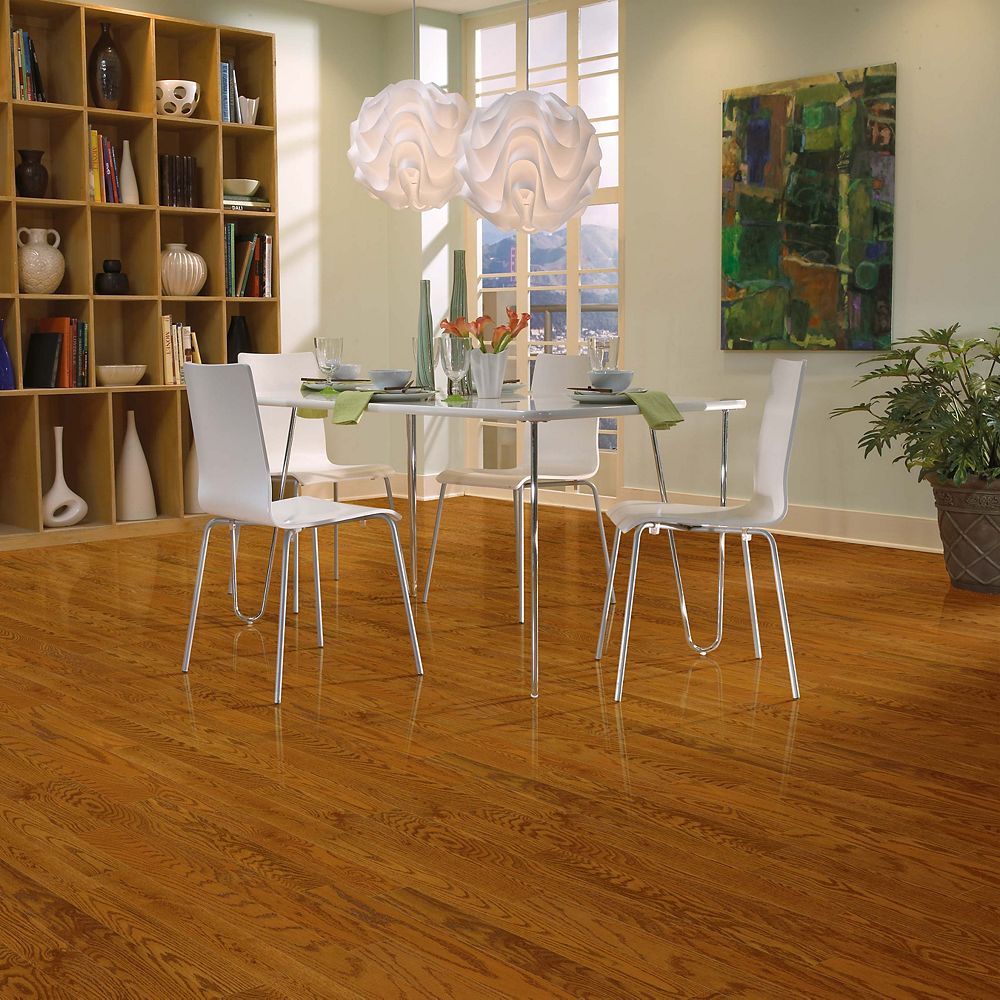 Bruce White Oak Gunstock 3 4 Inch X 1 Varying Length Hardwood Flooring 22 Sq The Home Depot Canada Bruce White Oak Gunstock 3 4 Inch X 1