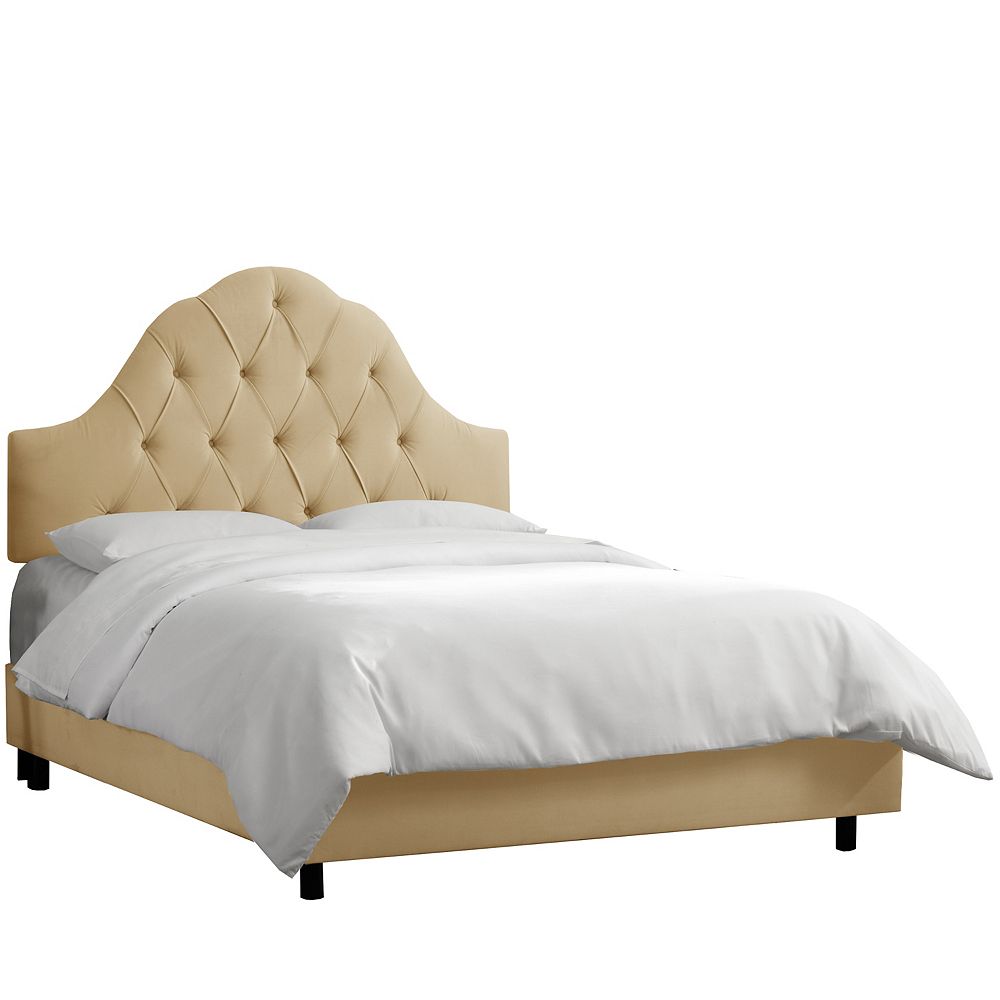 Skyline Furniture California King Arched Tufted Bed In Velvet Buckwheat