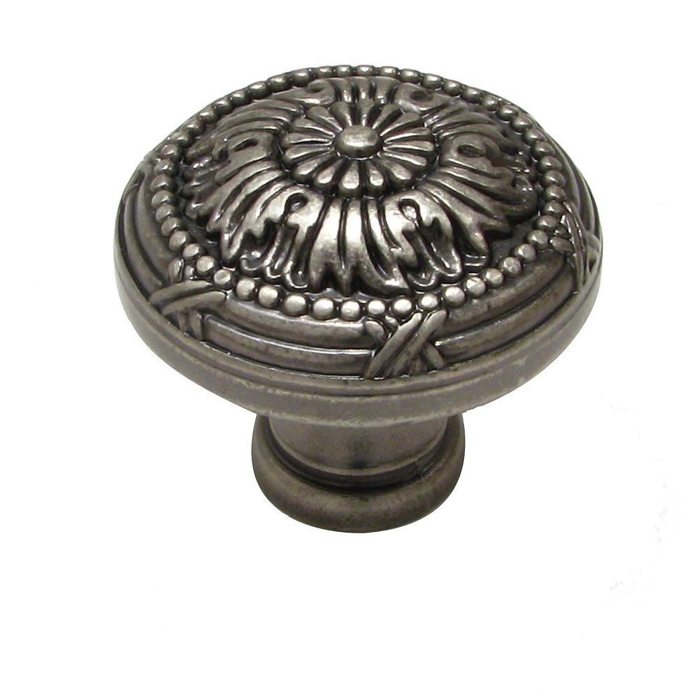 Richelieu Châteauguay Collection 1 1/4 in (32 mm) Pewter Traditional Knob The Home