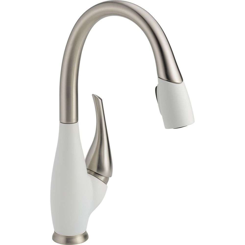 Delta Fuse Single Handle Pull Down Kitchen Faucet Stainless And   P 1001031543 