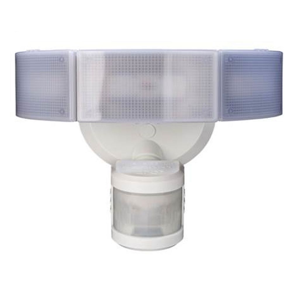 Defiant 270 Degree 3Head White LED Motion Outdoor Security Light The