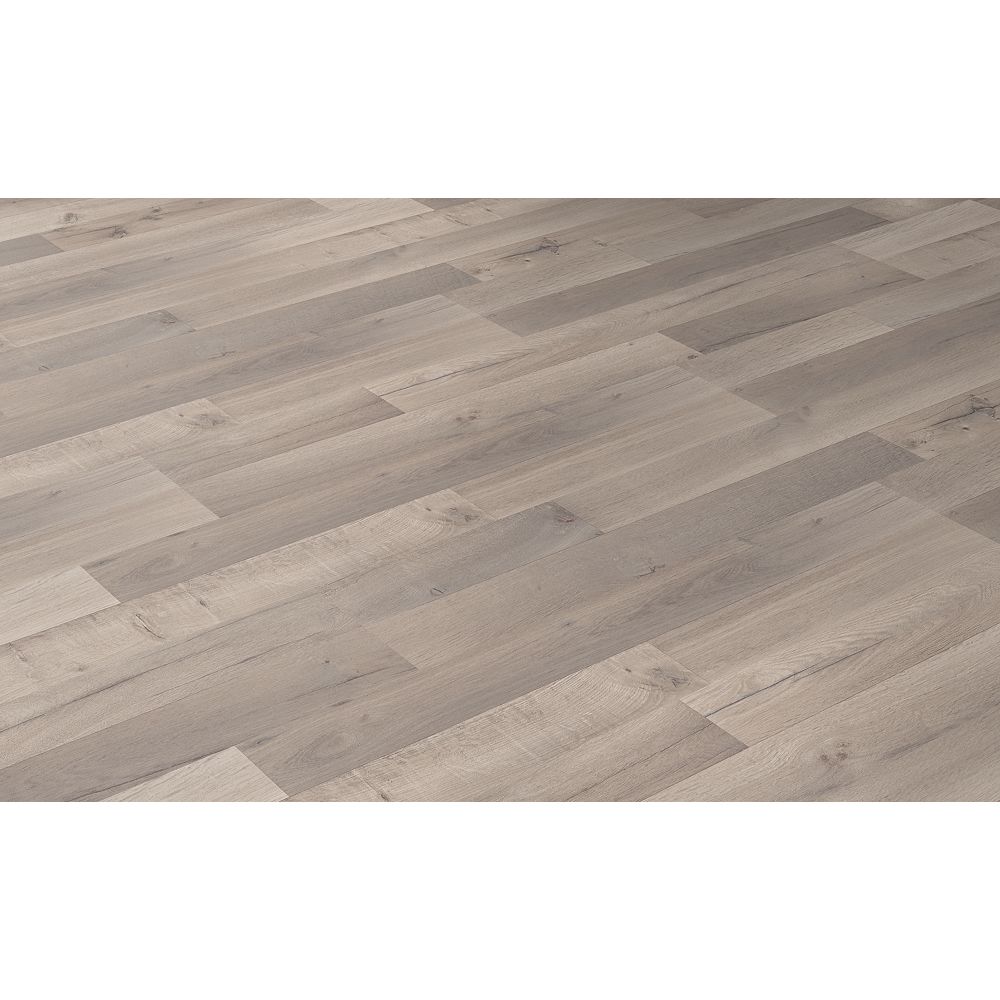 Trafficmaster Silver Oak 8mm Thick X 7 6 Inch Wide X 54 45 Inch Length Laminate Flooring The Home Depot Canada