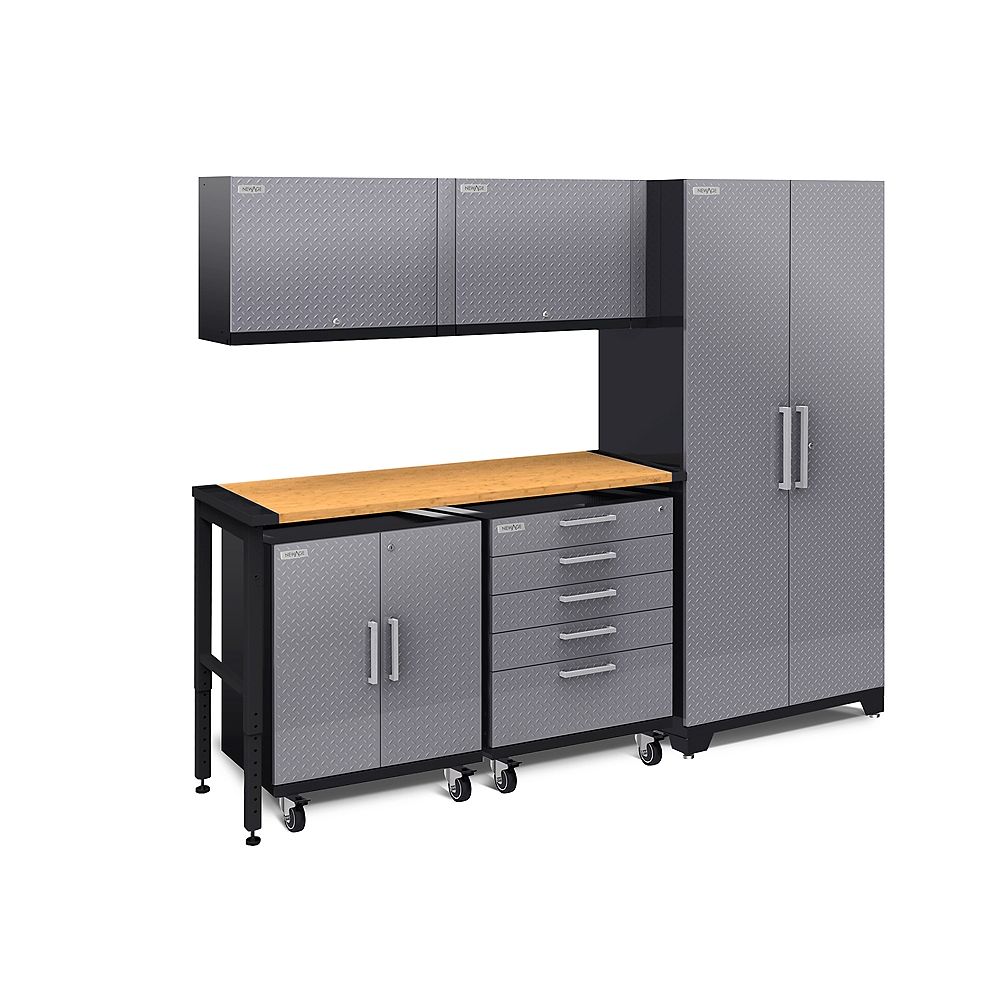 NewAge Products Inc. Performance Plus Diamond Plate 2.0 Garage