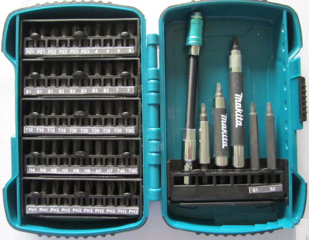 Jeu d'embouts avec tournevis Black & Decker BDHT0-62130 29 Pièces 3253560621308
