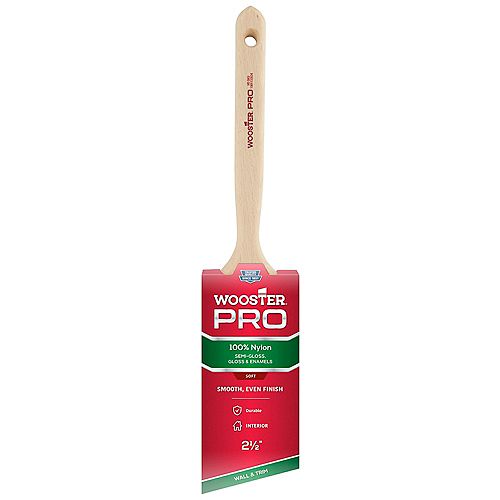 Wooster 2-1/2 in. (65mm) Pro Nylon Angle Sash Brush