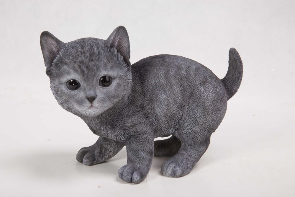 blue cat statue