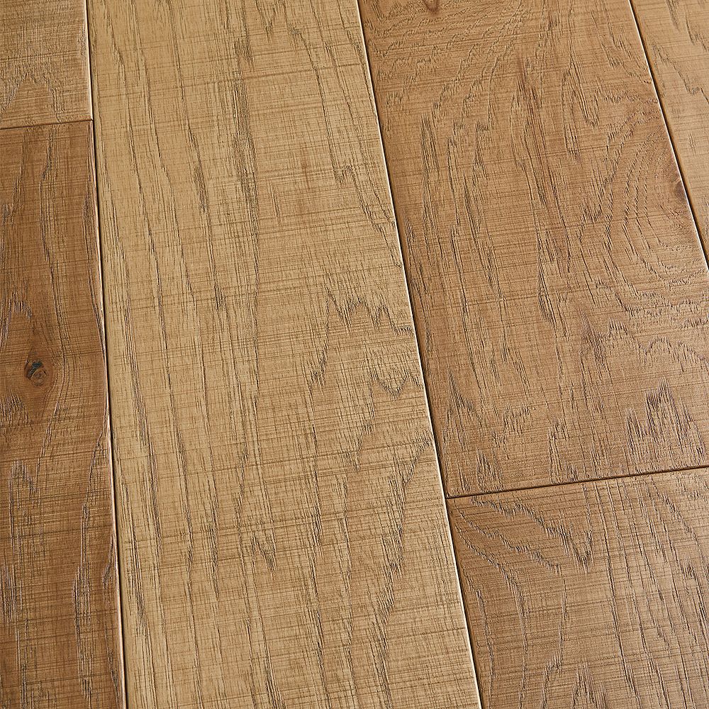 Malibu Wide Plank Hickory Bayside 1 2 Inch X 6 Varying Length Engineered Hardwo The Home Depot Canada Malibu Wide Plank Hickory Bayside 1 2