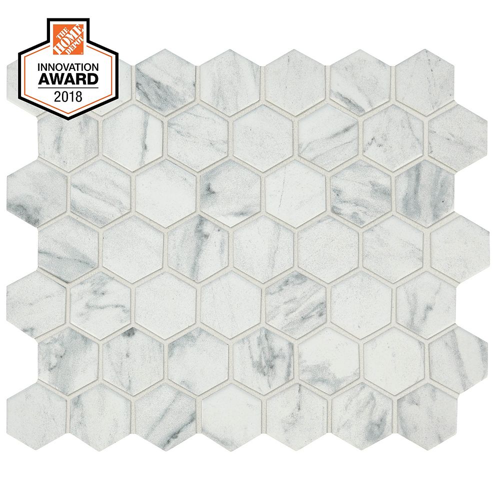 Lifeproof Carrara 10 Inch X 12 Inch X 6 Mm Ceramic Hexagon Mosaic Tile 081 Sq Ft Pie The Home Depot Canada