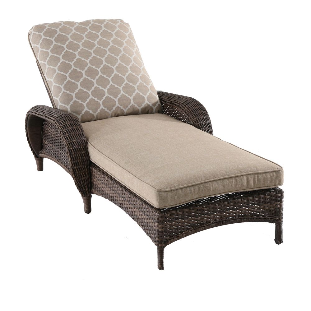 hampton bay wicker chaise lounge