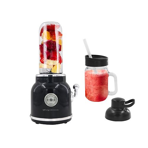 Frigidaire 300W Retro Smoothie Maker - Black