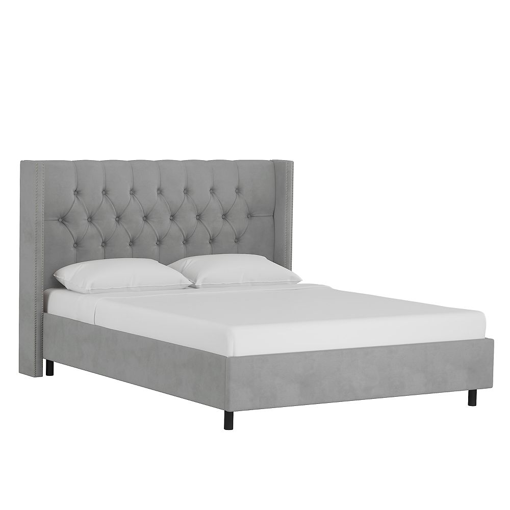 Skyline Furniture Queen Tufted Platform Wingback Bed With Nail Button