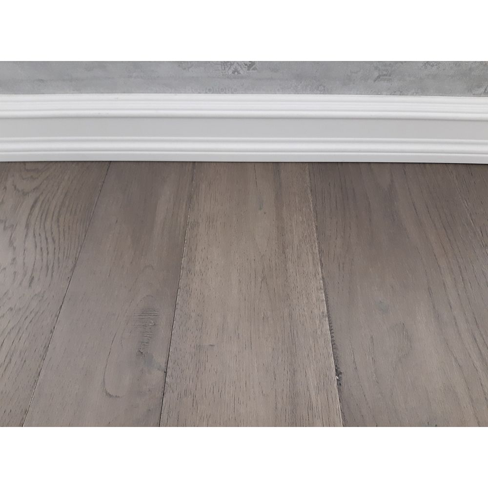 Goodfellow North Creek Hickory Roasted 5 8 Inch X 5 1 2 6 7 1 2 Inch Engineered Flooring The Home Depot Canada